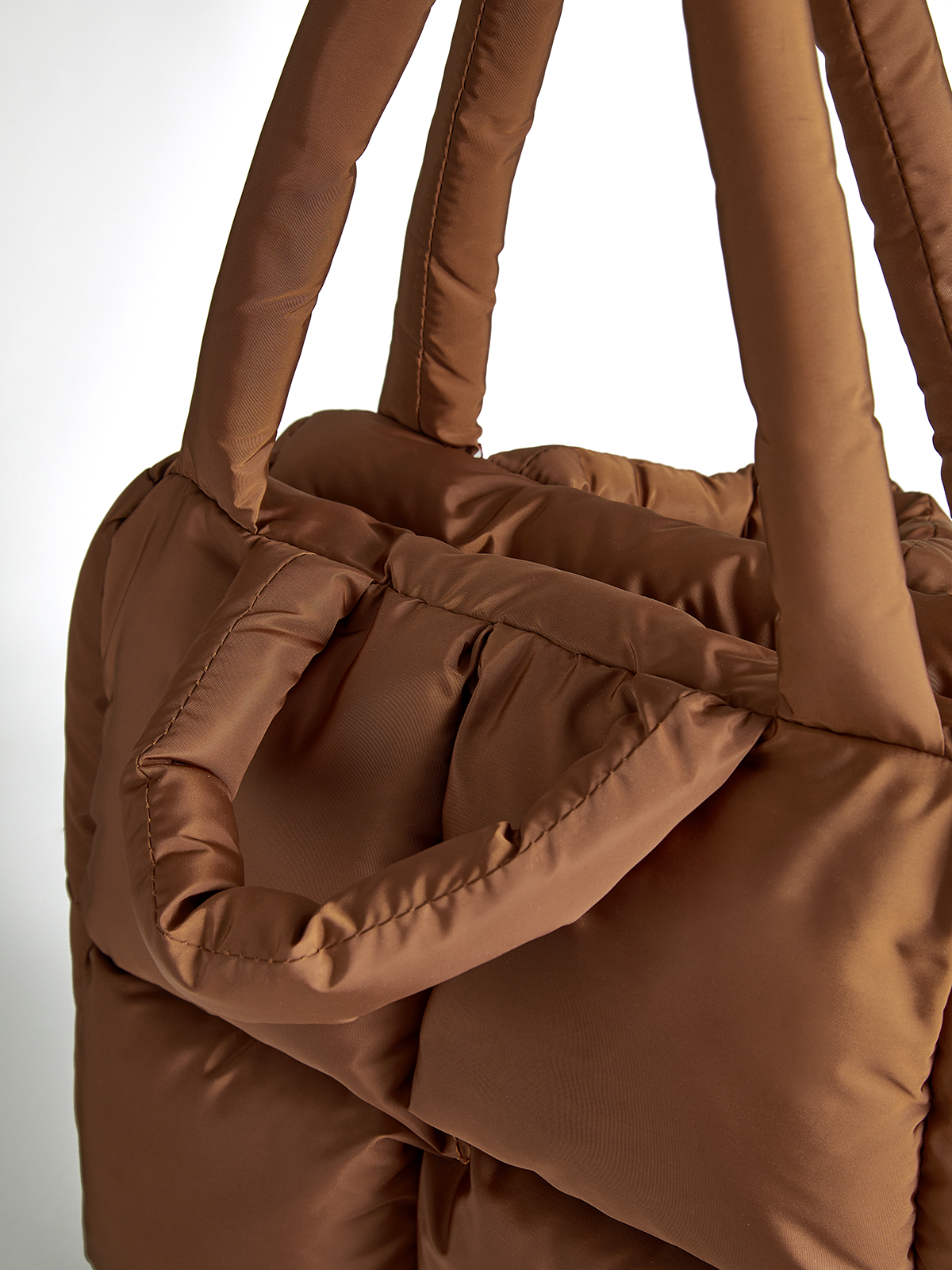 Puffer Fermuarlı Üst Tote Çanta