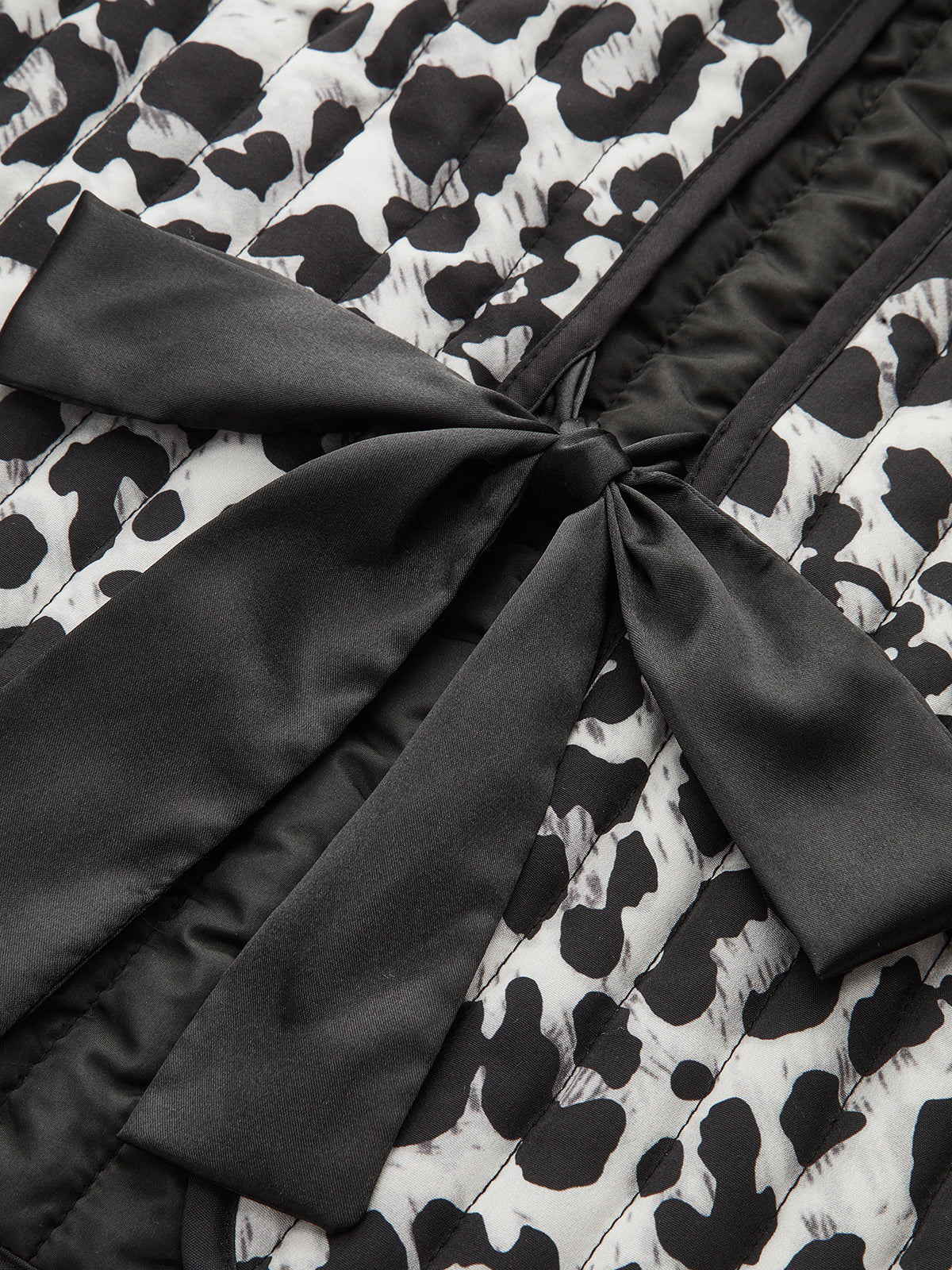 Papyon Leopar Desenli Kapitone Yelek