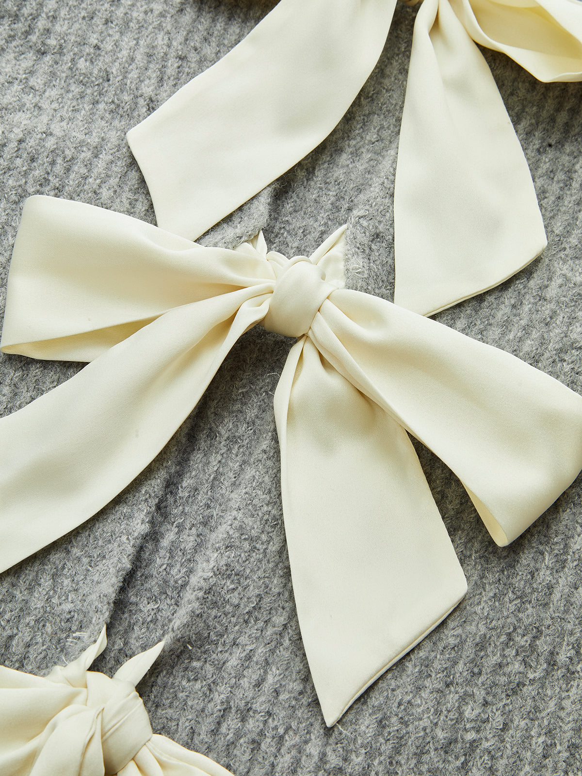 Yün Karışımlı Kısa Kollu Fiyonklu Örgü Üst