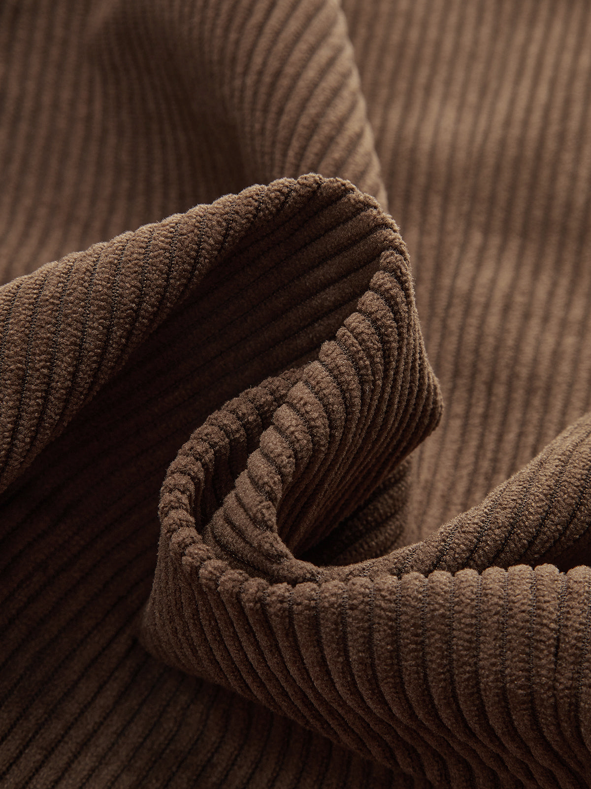 Kadife V Yaka Düğmeli Yelek