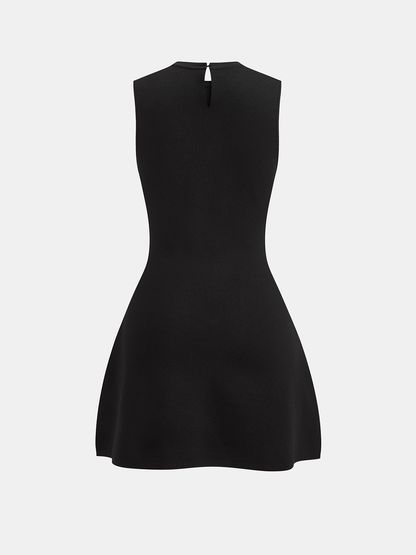 Payetli Süslemeli Kolsuz Kloş Elbise