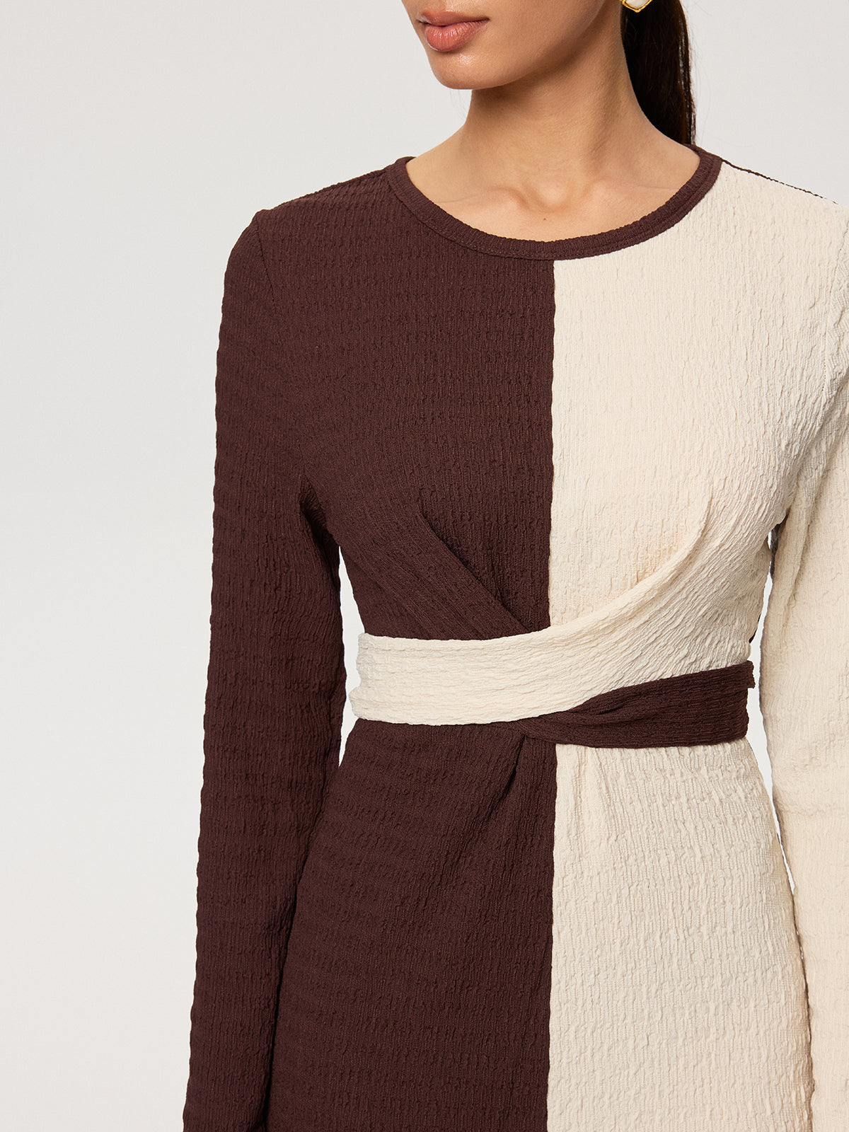 Çapraz Bağlamalı Dokulu Renk Bloklu Uzun Elbise