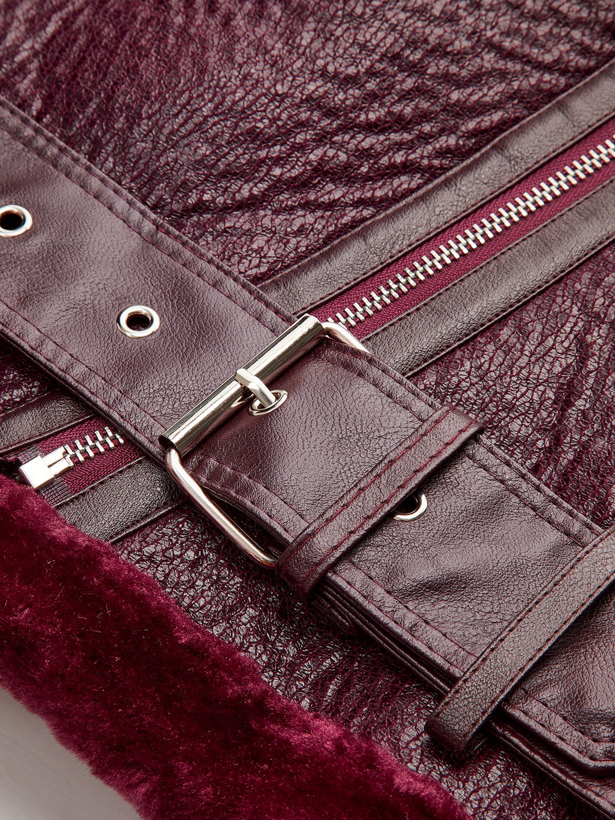 Fermuarlı Kemerli Yumuşak Polar Ceket