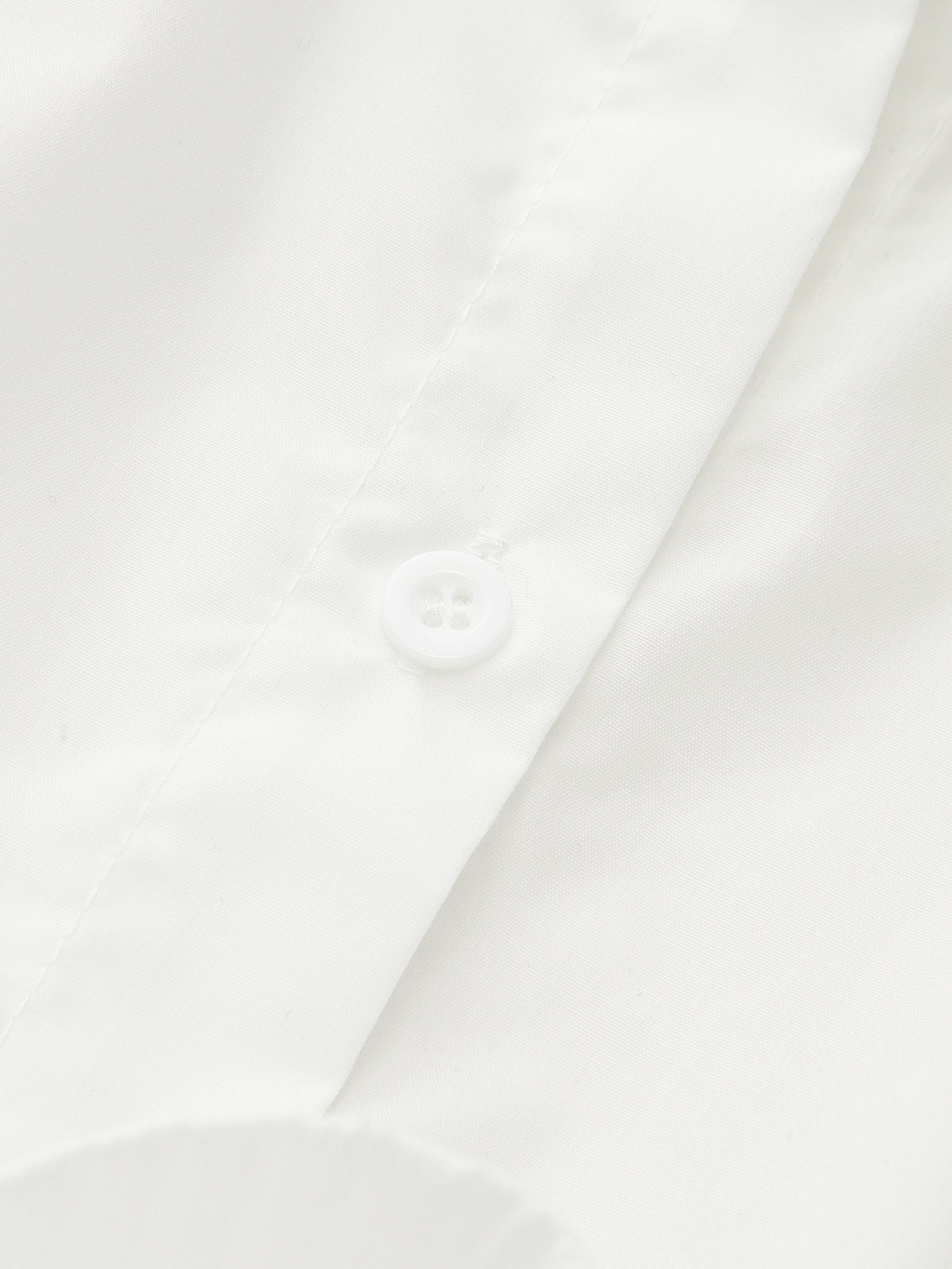 Dik Yaka Kemerli Fırfırlı Gömlek