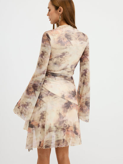 Batik Baskılı Kloş Kollu Büzgülü Mini Elbise