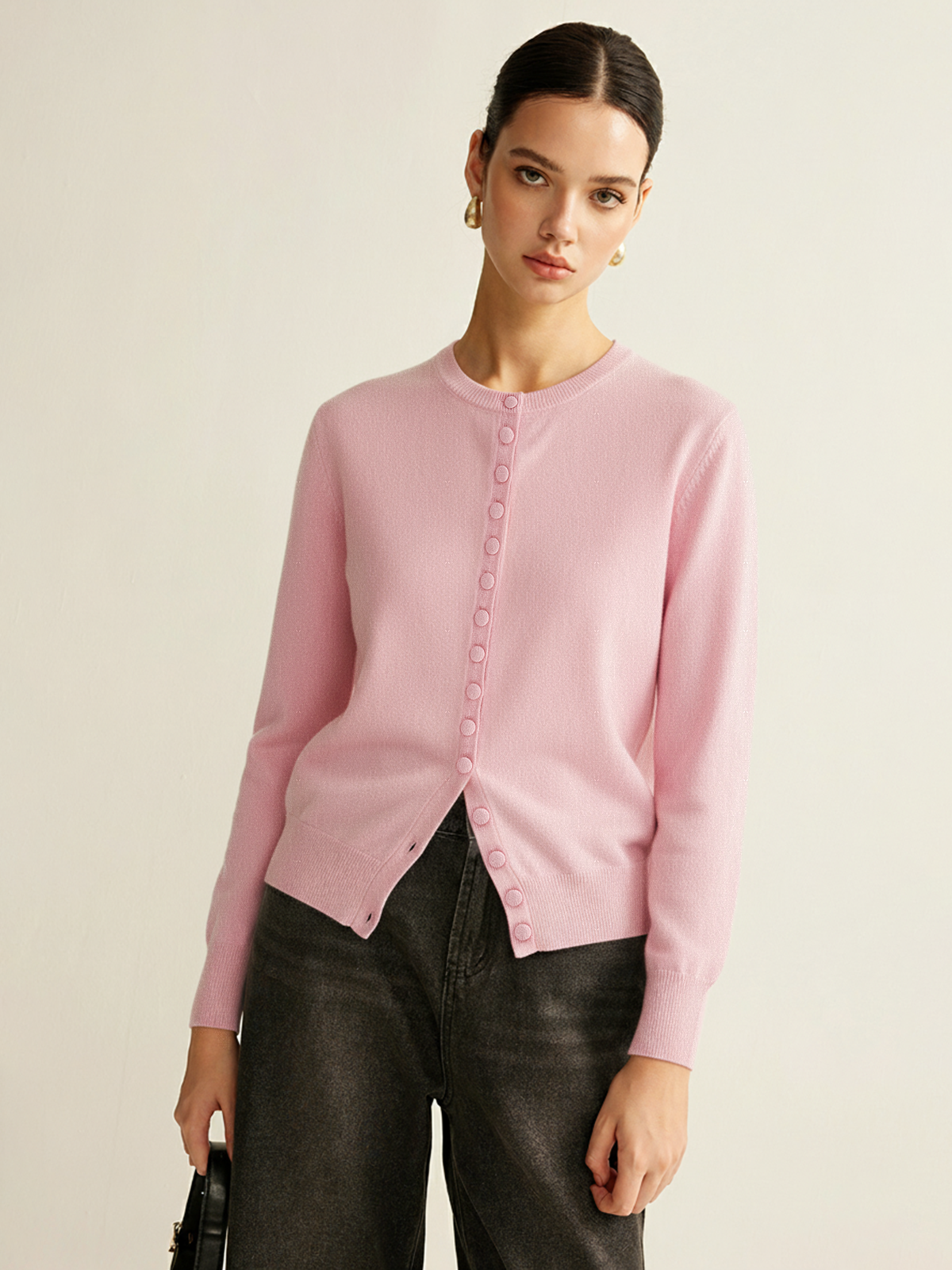 Düğmeli Ön Örgü Hırka