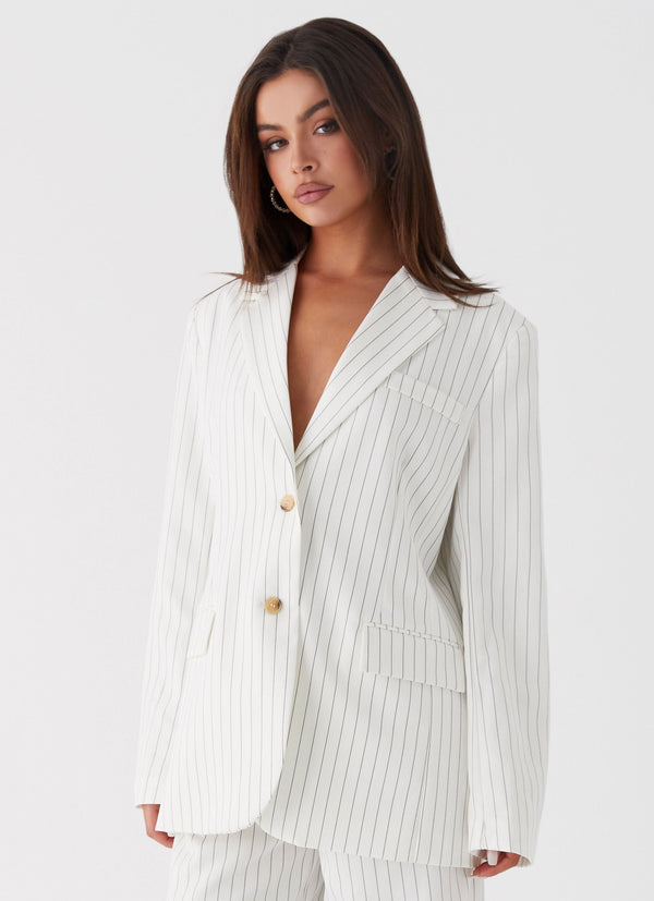 Pinstripe Büyük Boy Blazer'Dan Ayrılamazsınız - Beyaz Pinstripe